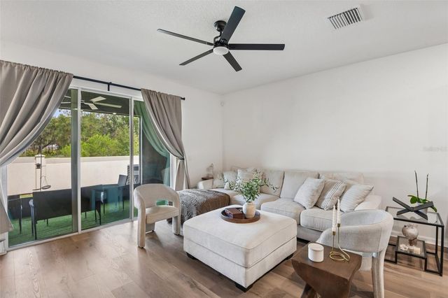 2918 FLOWERING MOSS RUN, Wesley Chapel, FL 33543