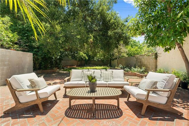2330 Lorain Road, San Marino, CA 91108