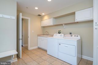 558 BROWNSVILLE RD, Sinking Spring, PA 19608