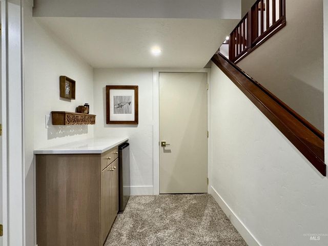 655 E Kingsford, Meridian, ID 83642
