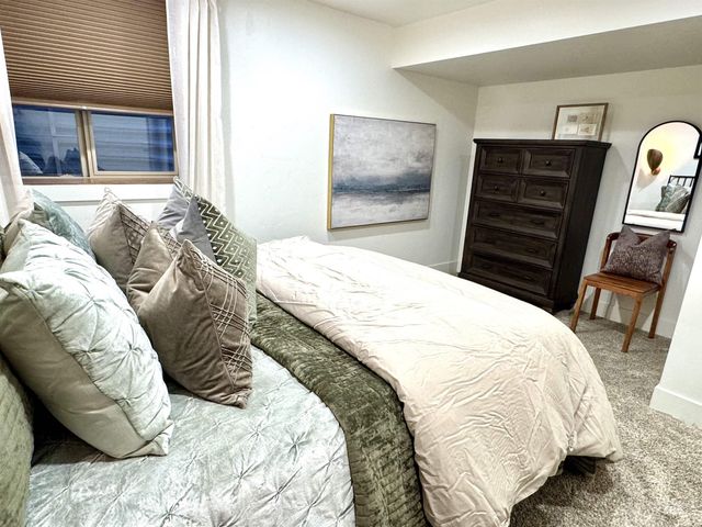 655 E Kingsford, Meridian, ID 83642