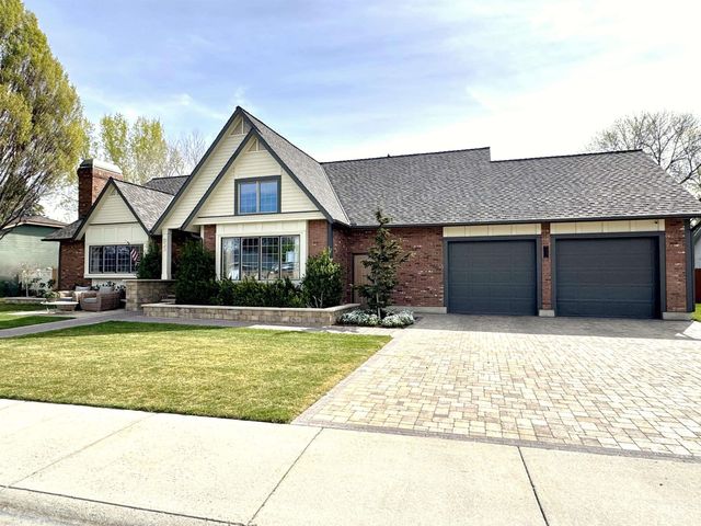 655 E Kingsford, Meridian, ID 83642