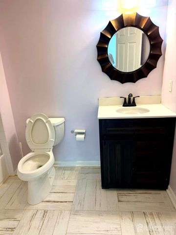 185 Sunshine Drive, Piscataway, NJ 08854