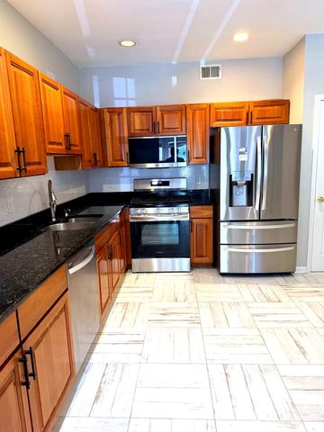 185 Sunshine Drive, Piscataway, NJ 08854