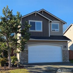 1605 Riddell Avenue NE, Orting, WA 98360