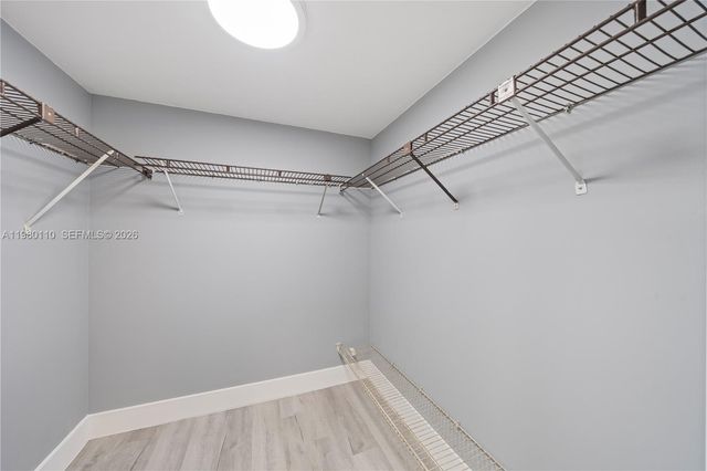 1001 Colony Point Cir 114, Pembroke Pines, FL 33026