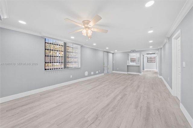 1001 Colony Point Cir 114, Pembroke Pines, FL 33026