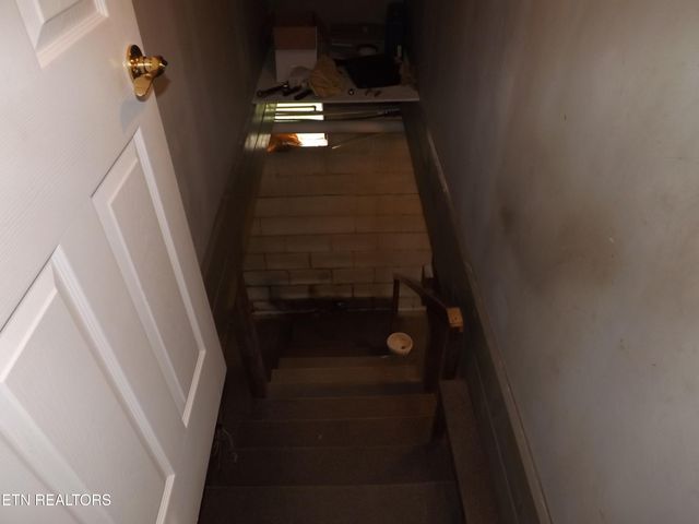 829 Bristol Rd, Harrogate, TN 37752