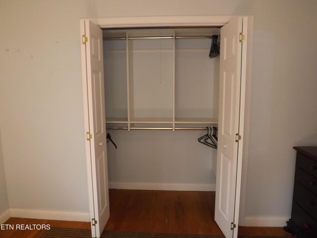 829 Bristol Rd, Harrogate, TN 37752