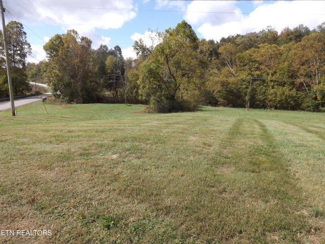 829 Bristol Rd, Harrogate, TN 37752