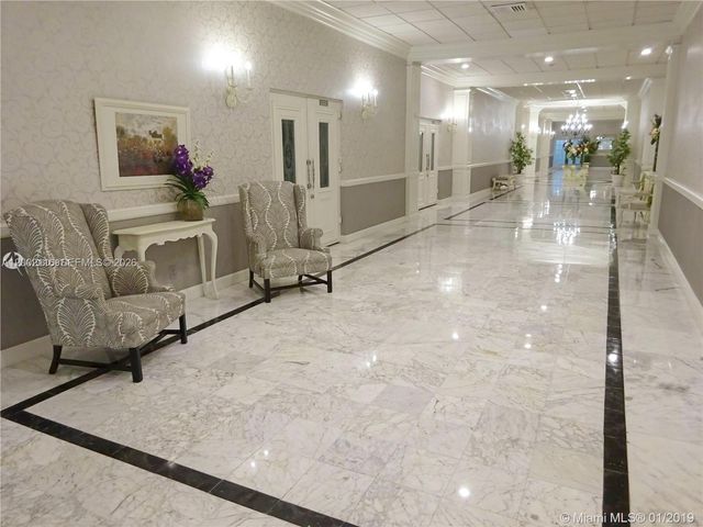 3800 S Ocean Dr 305, Hollywood, FL 33019