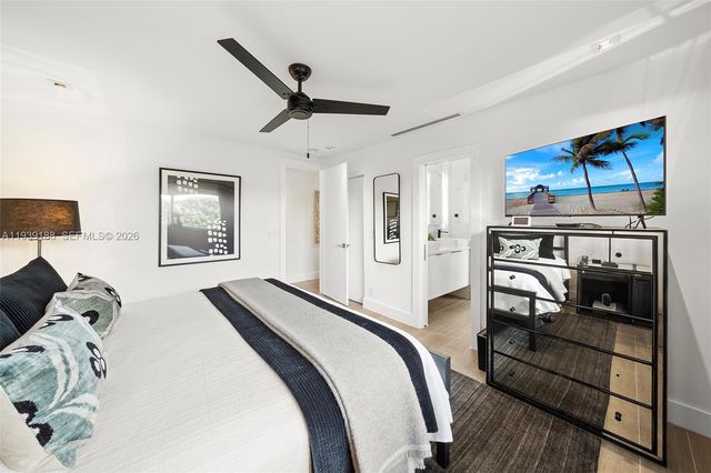 519 Layne Blvd, Hallandale Beach, FL 33009