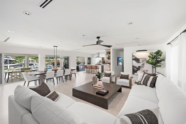 519 Layne Blvd, Hallandale Beach, FL 33009