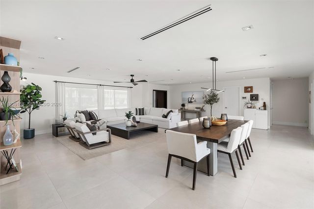 519 Layne Blvd, Hallandale Beach, FL 33009