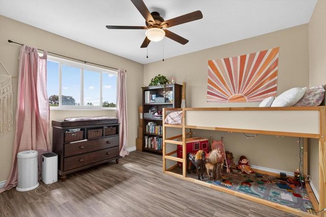 2462 44th, San Diego, CA 92105