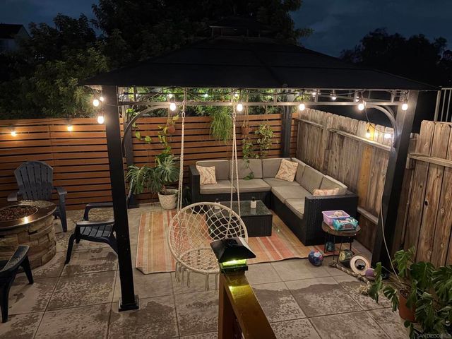 2462 44th, San Diego, CA 92105