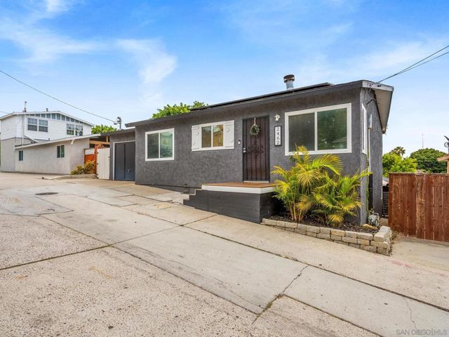 2462 44th, San Diego, CA 92105