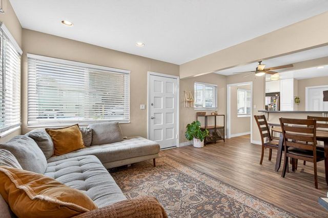 2462 44th, San Diego, CA 92105