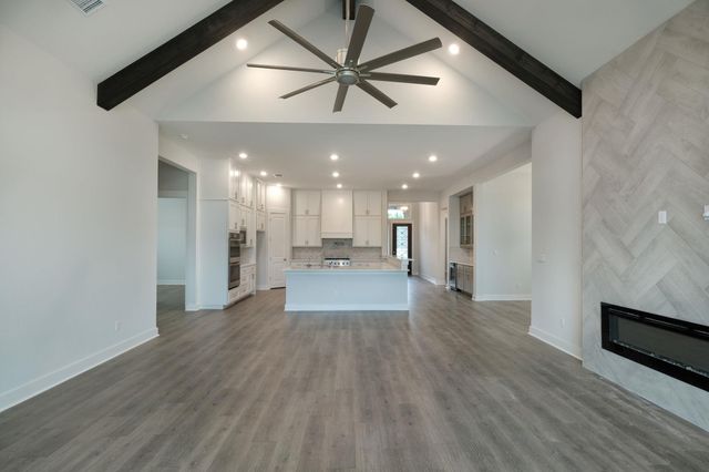 1204 Painted Horse DR, Georgetown, TX 78633