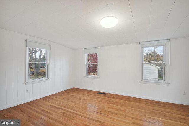 11807 COLLEGE VIEW DR, Silver Spring, MD 20902