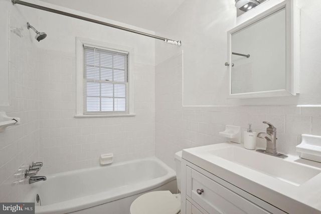 11807 COLLEGE VIEW DR, Silver Spring, MD 20902