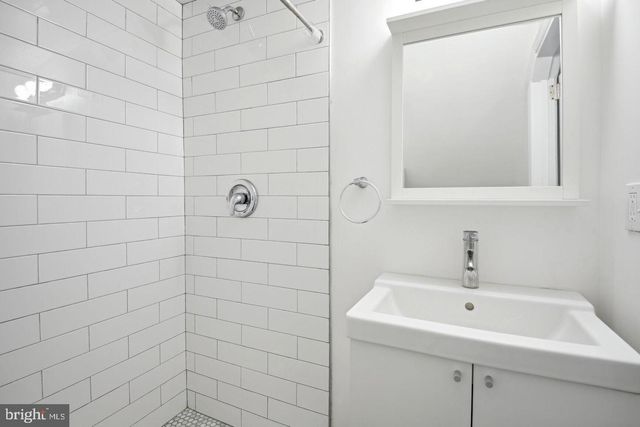 11807 COLLEGE VIEW DR, Silver Spring, MD 20902