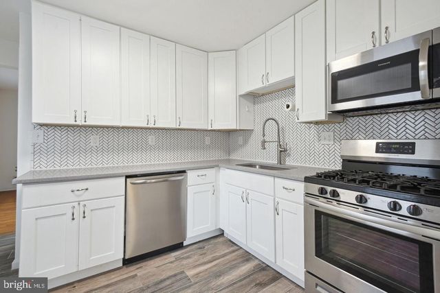 11807 COLLEGE VIEW DR, Silver Spring, MD 20902