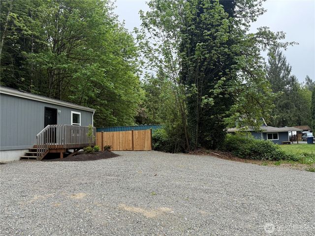 23321 N River Drive, Granite Falls, WA 98252
