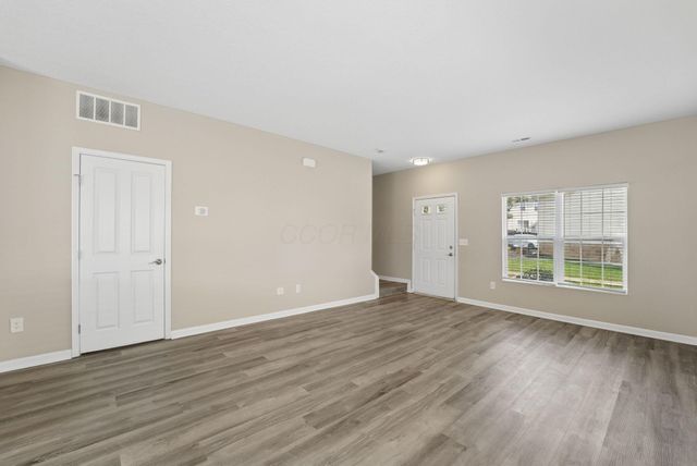2092 River Rock Way, Reynoldsburg, OH 43068