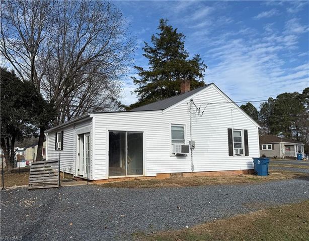 147 Wright Street, Ramseur, NC 27316