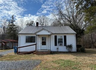 147 Wright Street, Ramseur, NC 27316