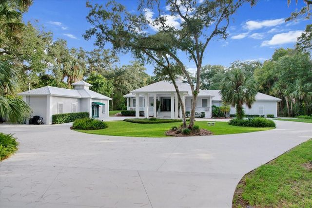 20 CAPTAINS COVE ROAD, Inglis, FL 34449