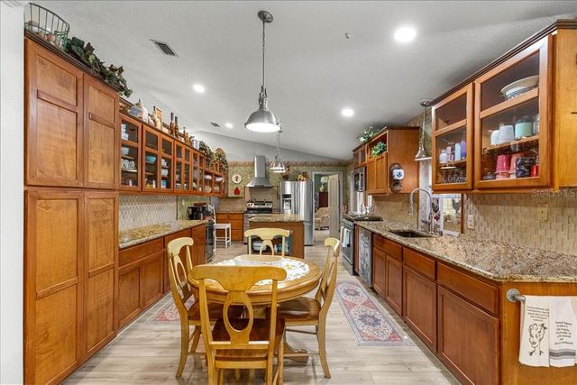 11470 SE 73RD COURT, Belleview, FL 34420