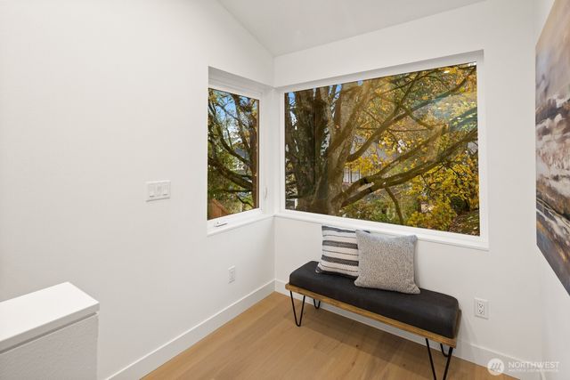 808 34th Avenue, Seattle, WA 98122