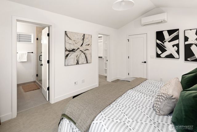 808 34th Avenue, Seattle, WA 98122