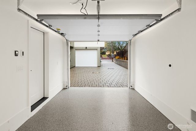 808 34th Avenue, Seattle, WA 98122