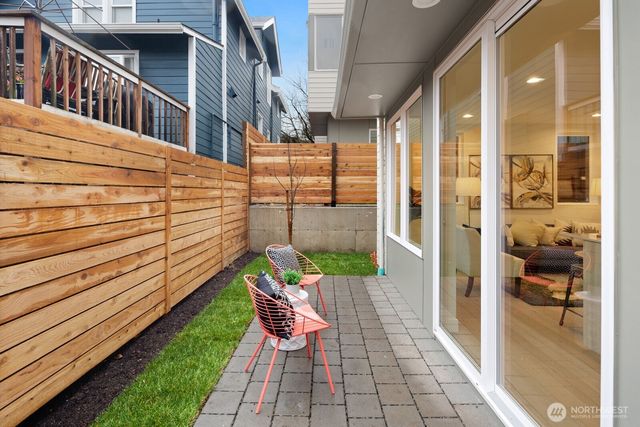 808 34th Avenue, Seattle, WA 98122