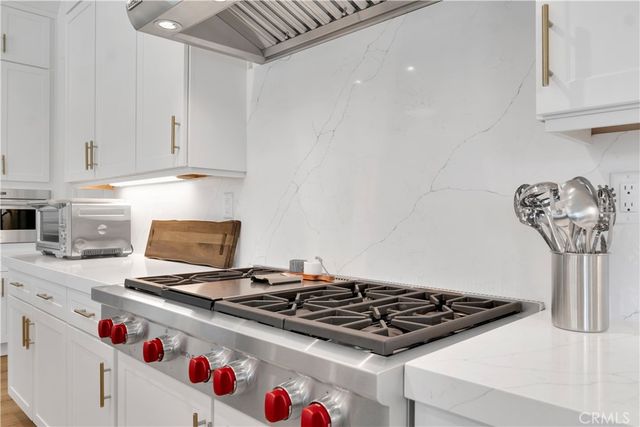 21611 Canyon Cove, Chatsworth, CA 91311