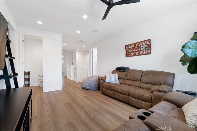 21611 Canyon Cove, Chatsworth, CA 91311