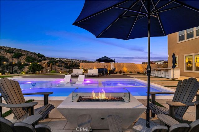 21611 Canyon Cove, Chatsworth, CA 91311