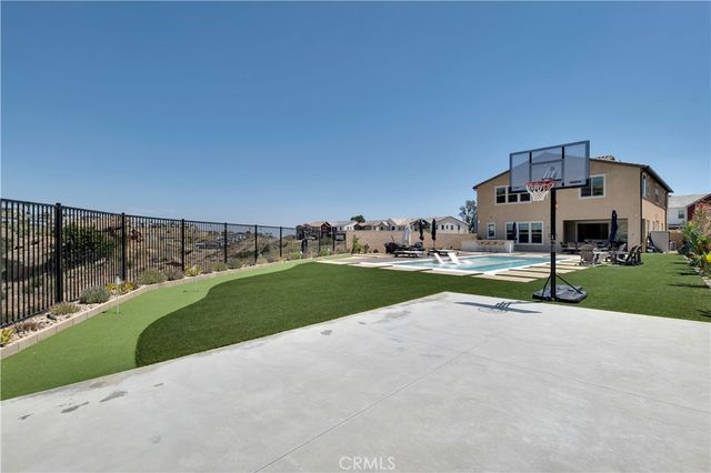 21611 Canyon Cove, Chatsworth, CA 91311