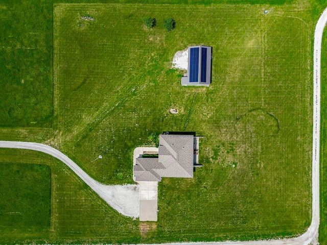 7301 SW F Highway, Trimble, MO 64492