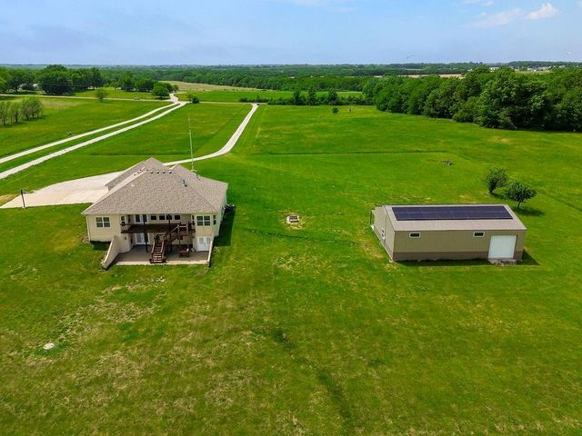 7301 SW F Highway, Trimble, MO 64492