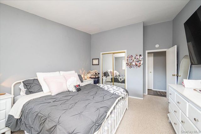 365 Route 111 A12, Smithtown, NY 11787