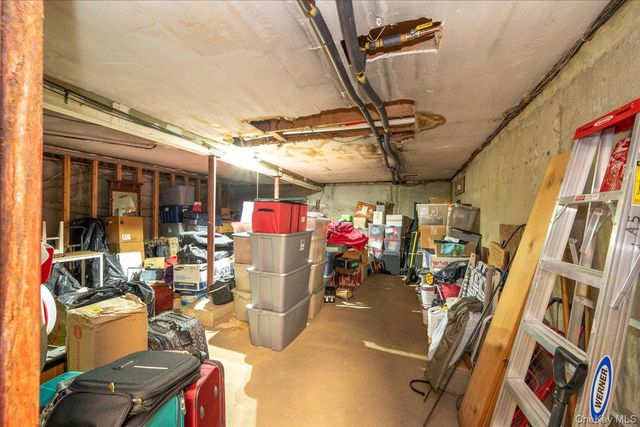 365 Route 111 A12, Smithtown, NY 11787