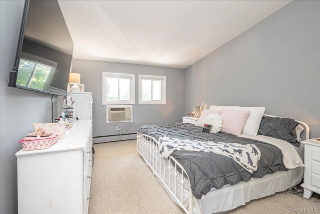 365 Route 111 A12, Smithtown, NY 11787
