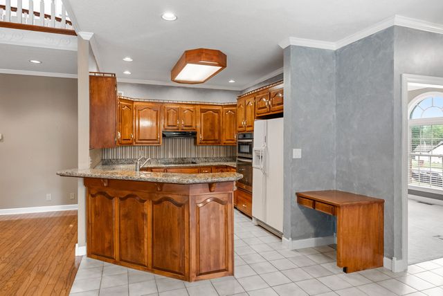 2118 Queens Bluff Way, Clarksville, TN 37043