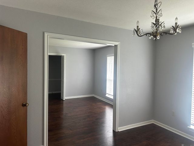 735 Bromley Dr, Baton Rouge, LA 70810