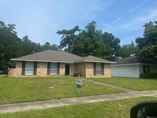 735 Bromley Dr, Baton Rouge, LA 70810