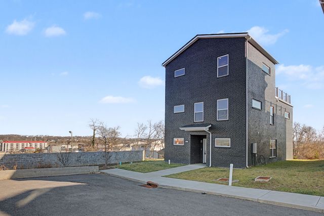 1241 N Avondale Cir Apt 121, Nashville, TN 37207